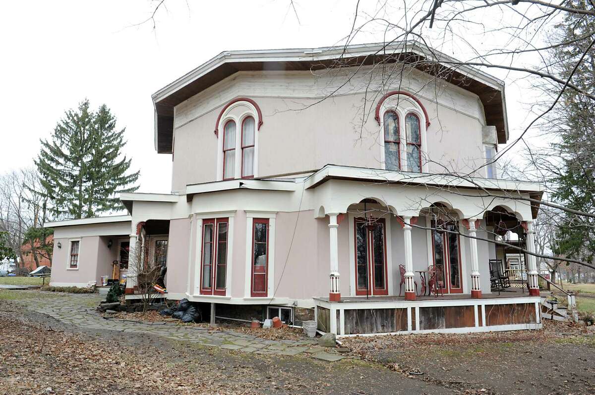 Power of eight Octagon houses