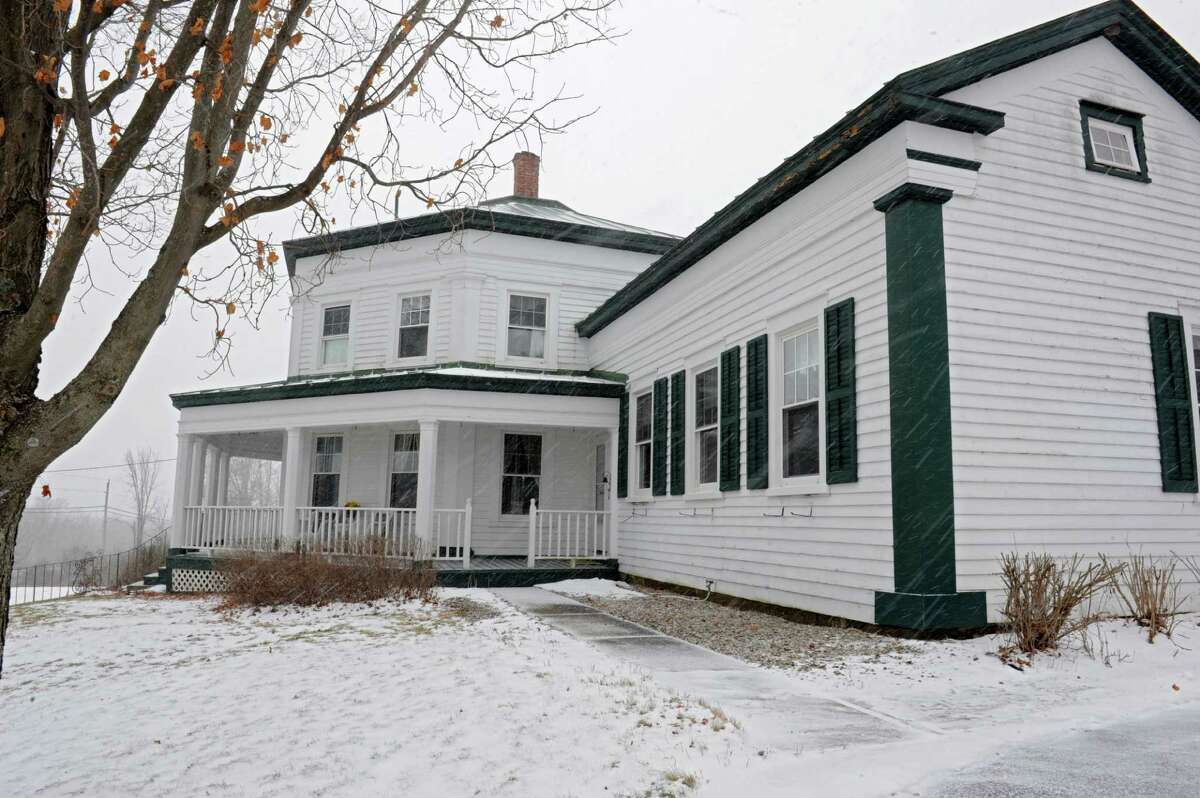 Power of eight Octagon houses