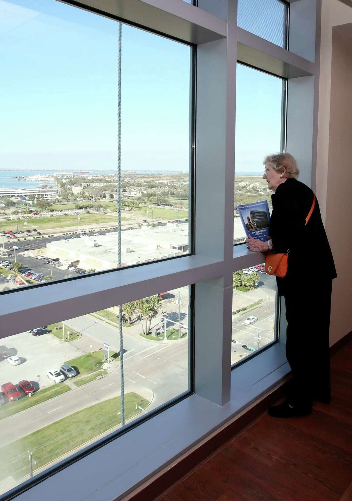 UTMB celebrates new hospital in Galveston