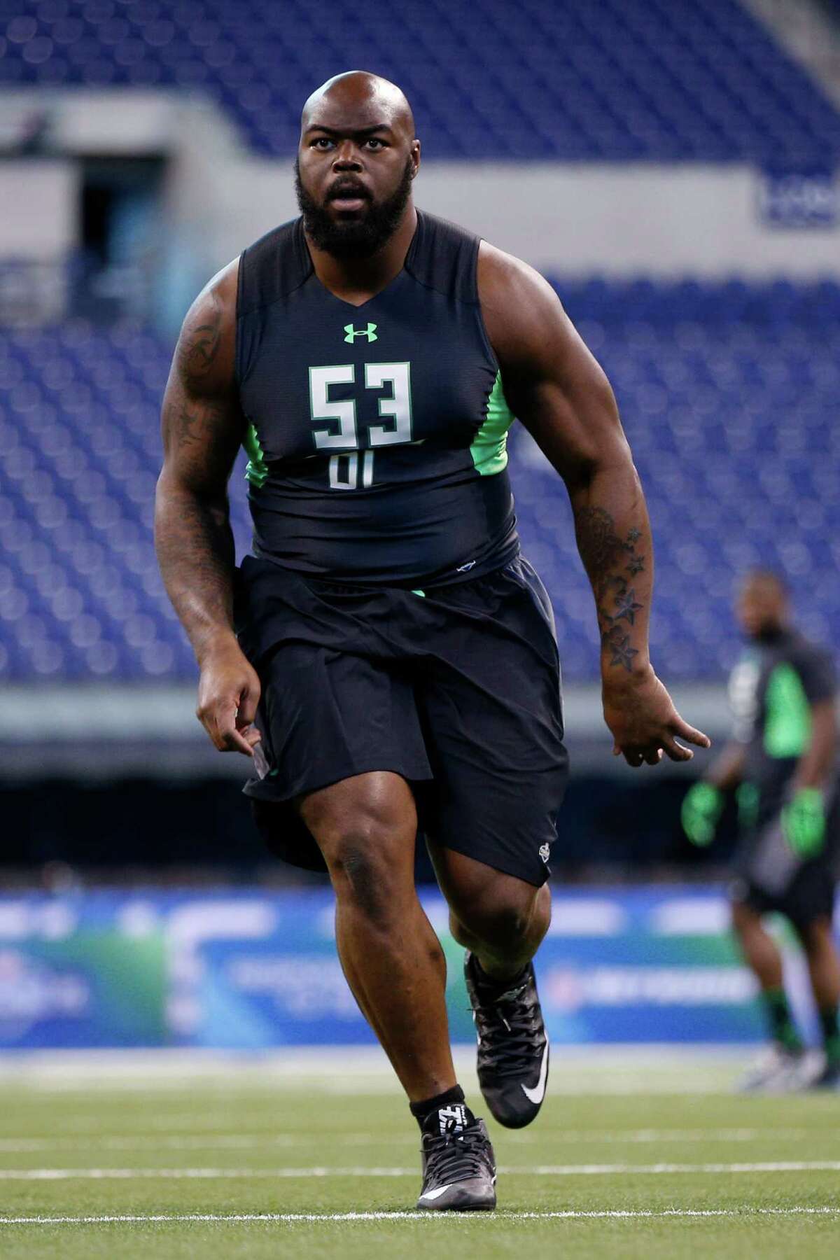 INDIANAPOLIS, IN - FEBRUARY 28: Defensive lineman A'Shawn Robinson of Alabama participates in a drill during the 2016 NFL Scouting Combine at Lucas Oil Stadium on February 28, 2016 in Indianapolis, Indiana.