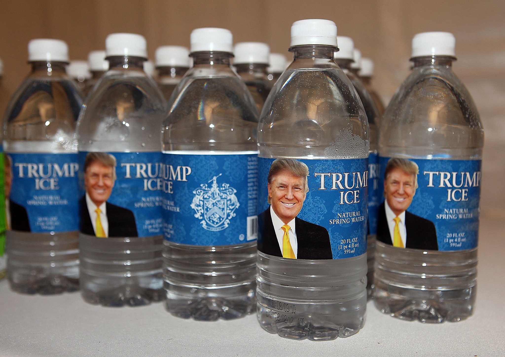 Mar-a-Lago Glass Water Bottle - Trump Store