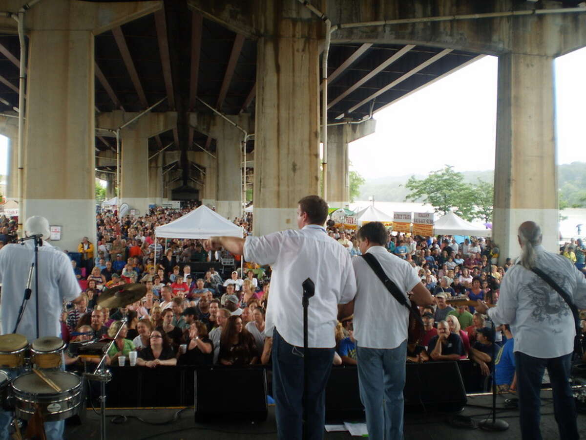 The Refrigerators have been entertaining local music lovers for more than two decades