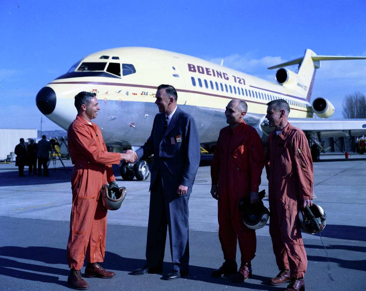 Restored Boeing 727 Prototype Makes Final Flight