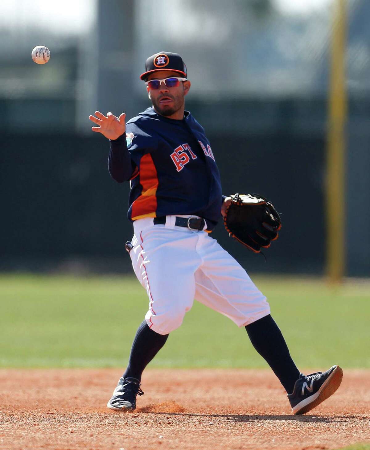 Why did Altuve take a knee knowing everybody on that field can see