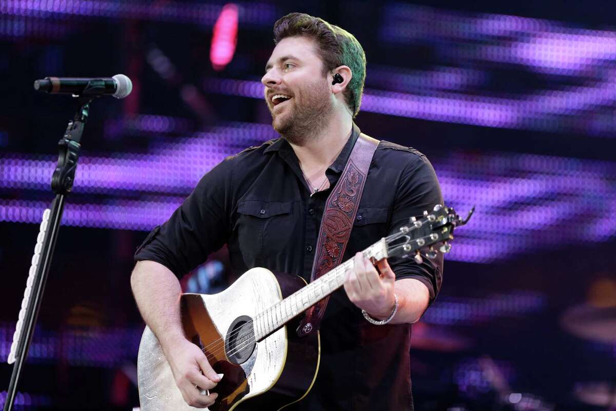 Chris Young in fine voice at RodeoHouston