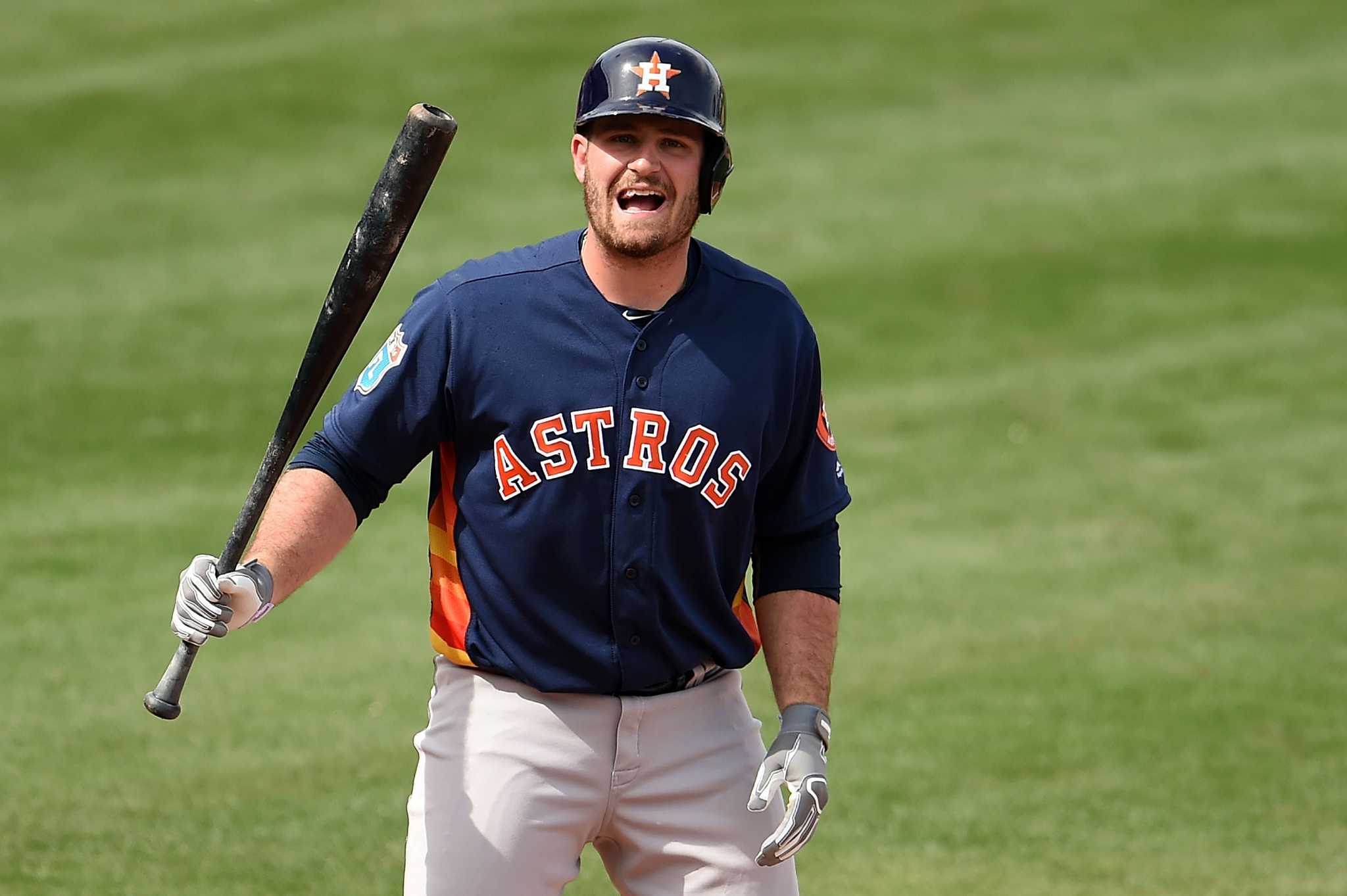 Max Stassi finds consistent stroke for Astros