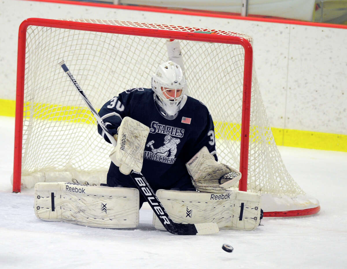 Staples hockey ready to start state title drive