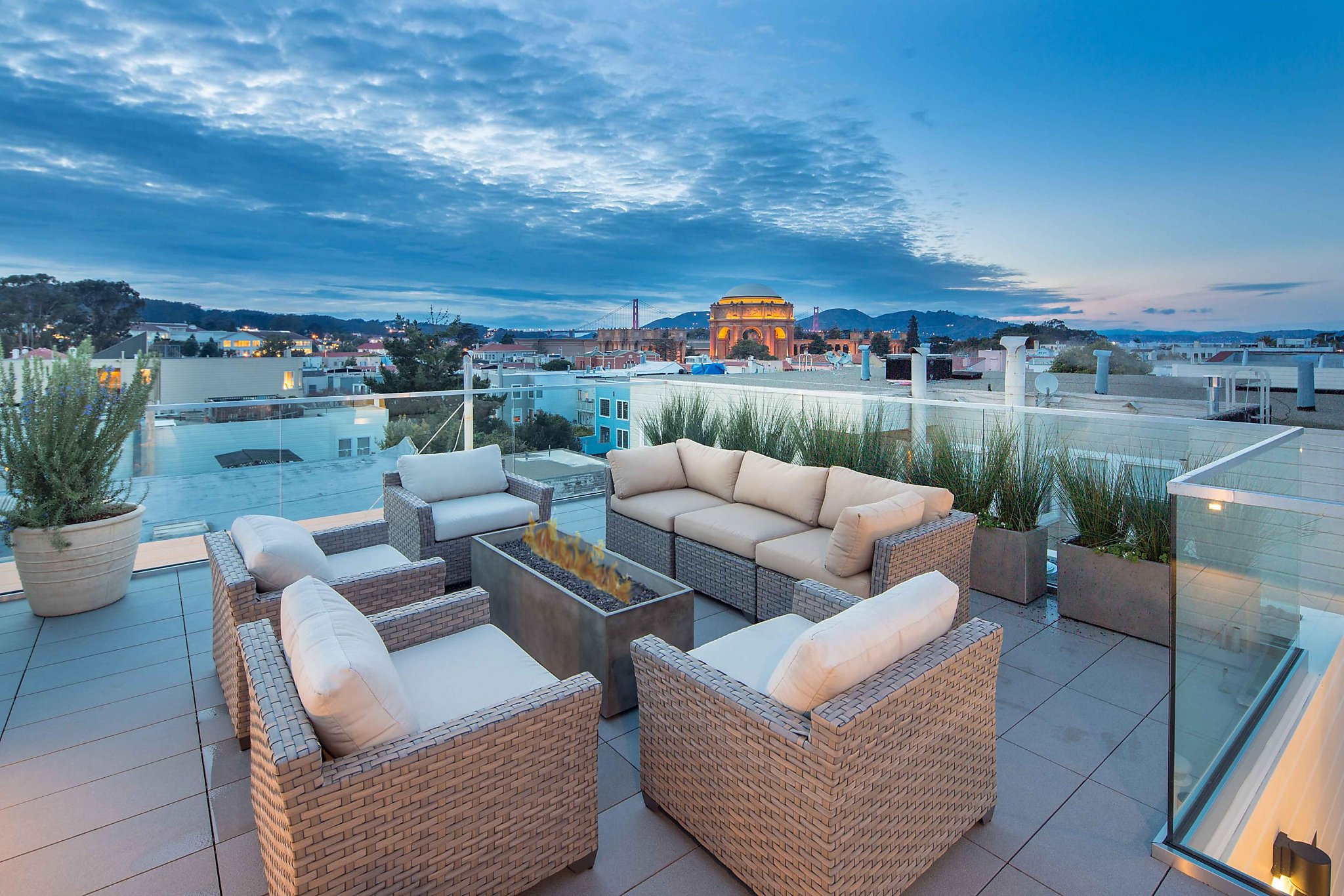 Creating a ‘carefree experience’ in two-story penthouse