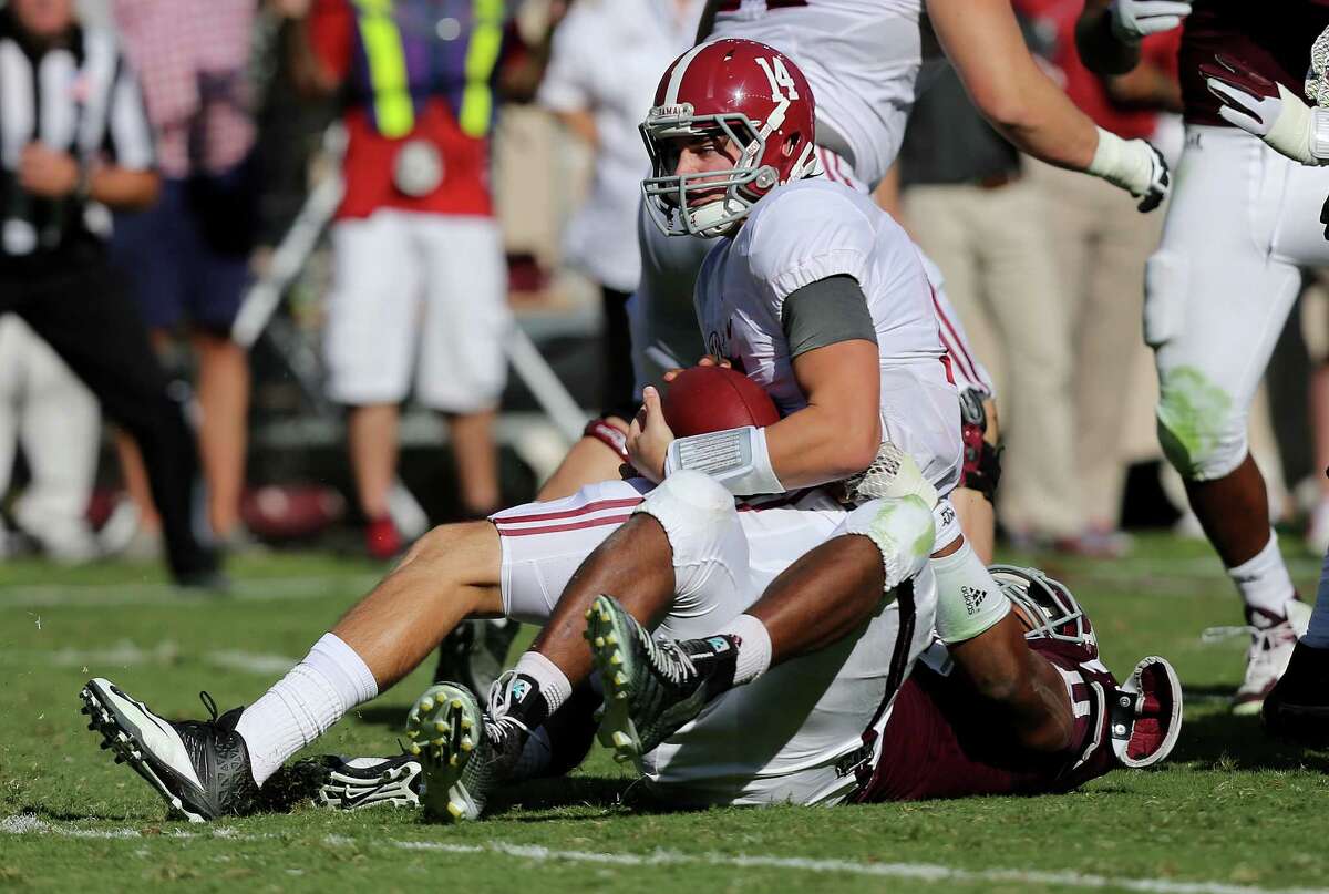 WATCH: Former Texas A&M stars Myles Garrett and Von Miller