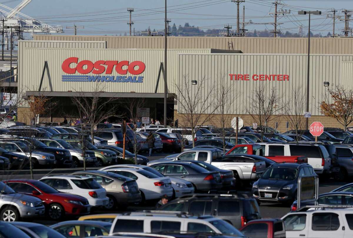 Costco to bump up entrylevel pay