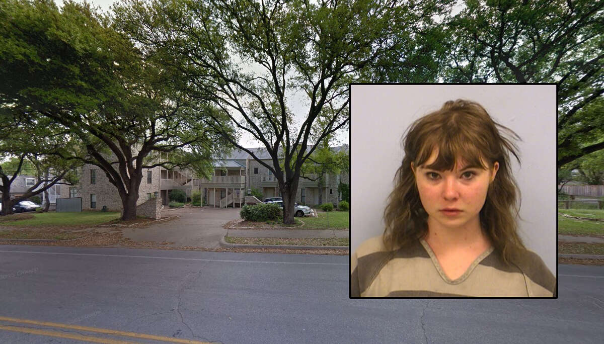 Pearl Ophelia Sybel Selke Scott Moen, 18, has been charged with attempted murder in Austin. Then following excerpts from Moen's diary reveal her chilling description of the brutal stabbing, according to the affidavit.