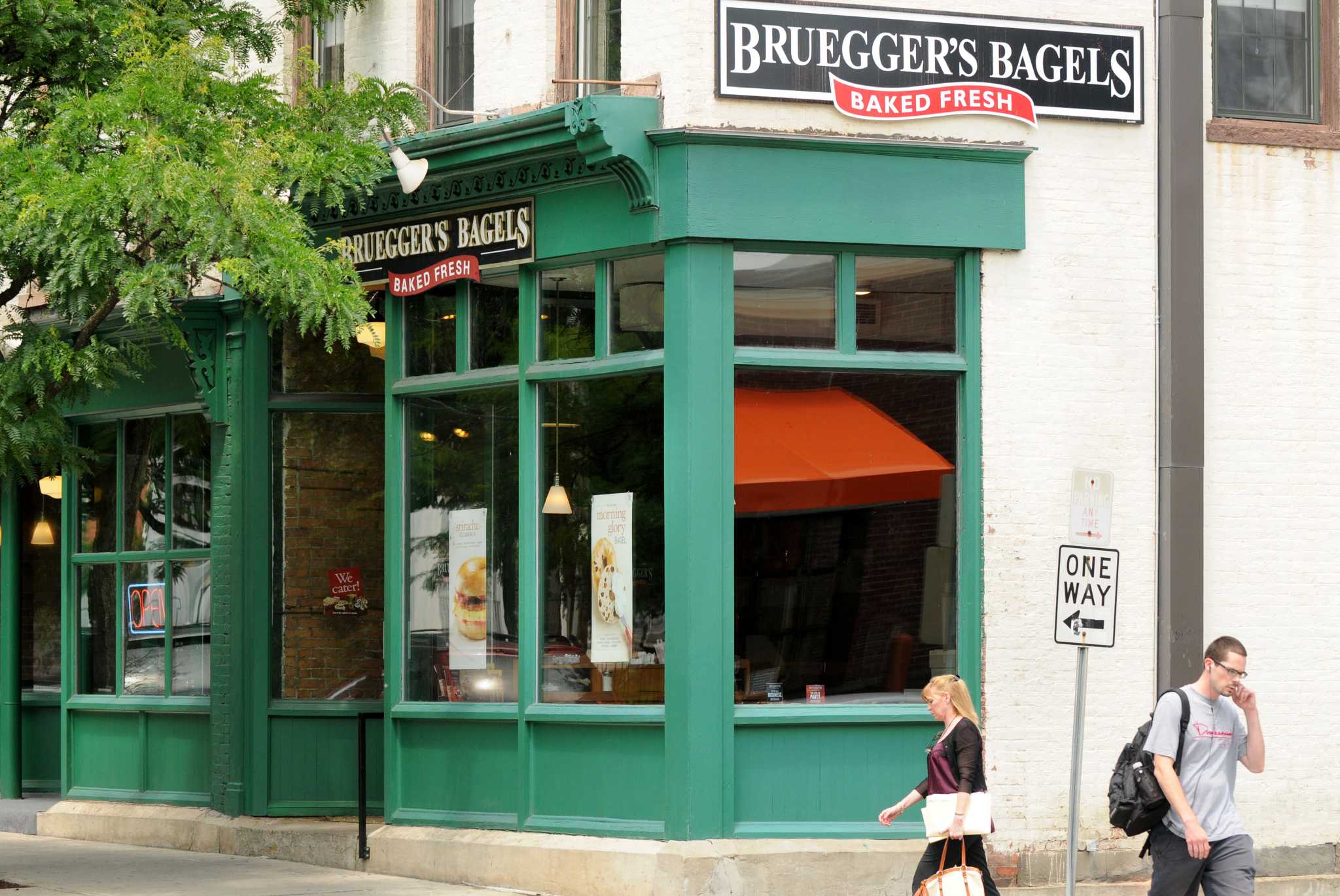 bruegger's bagels albany ny