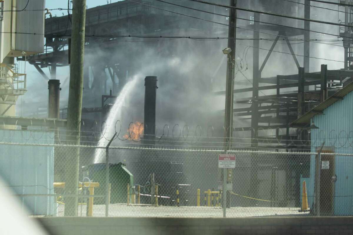 1 injured in fire at troubled Pasadena plant