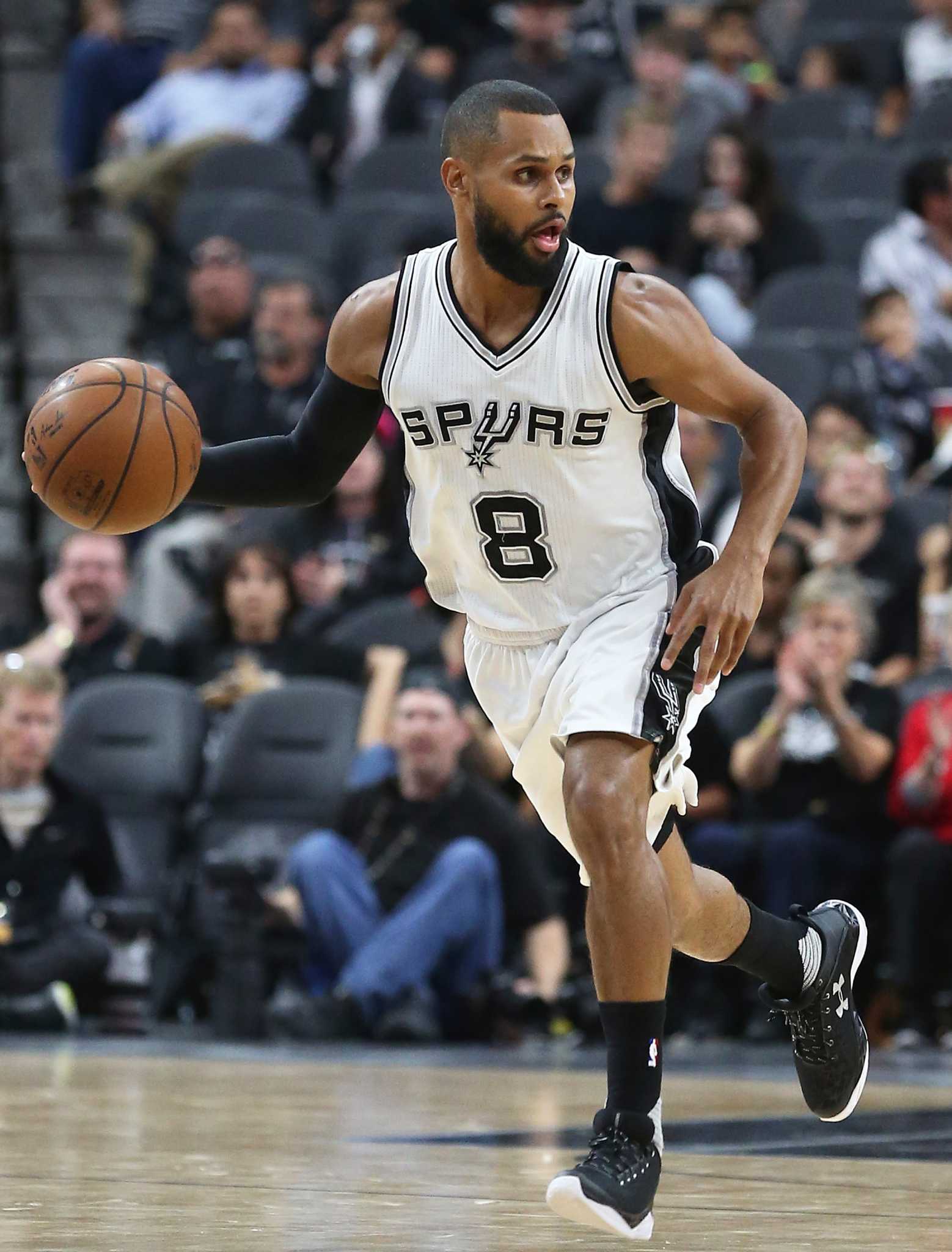 @Spurs 97, Pistons 81