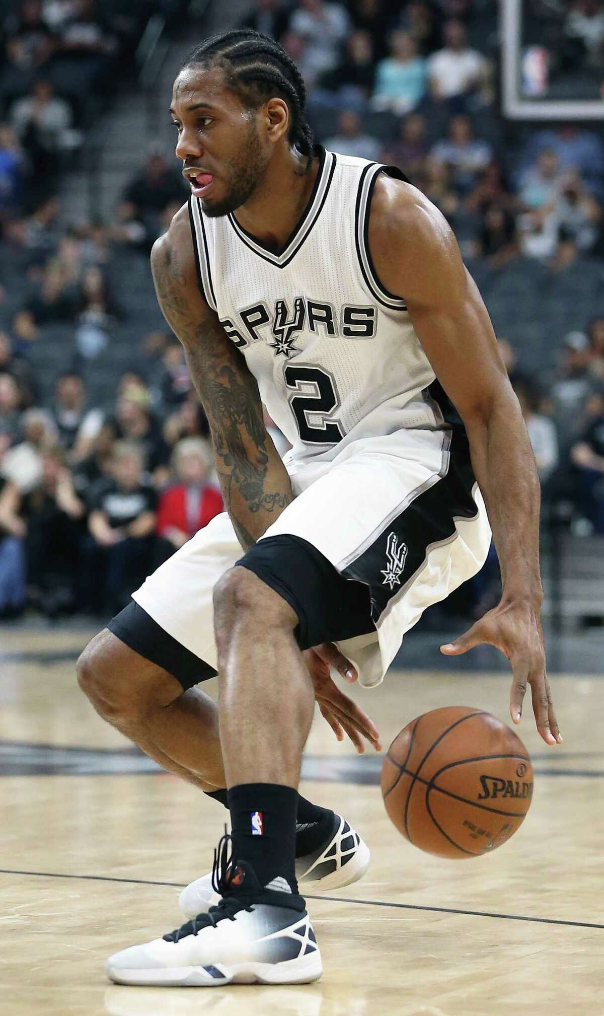 Kawhi Leonard may love Wingstop more than basketball itself