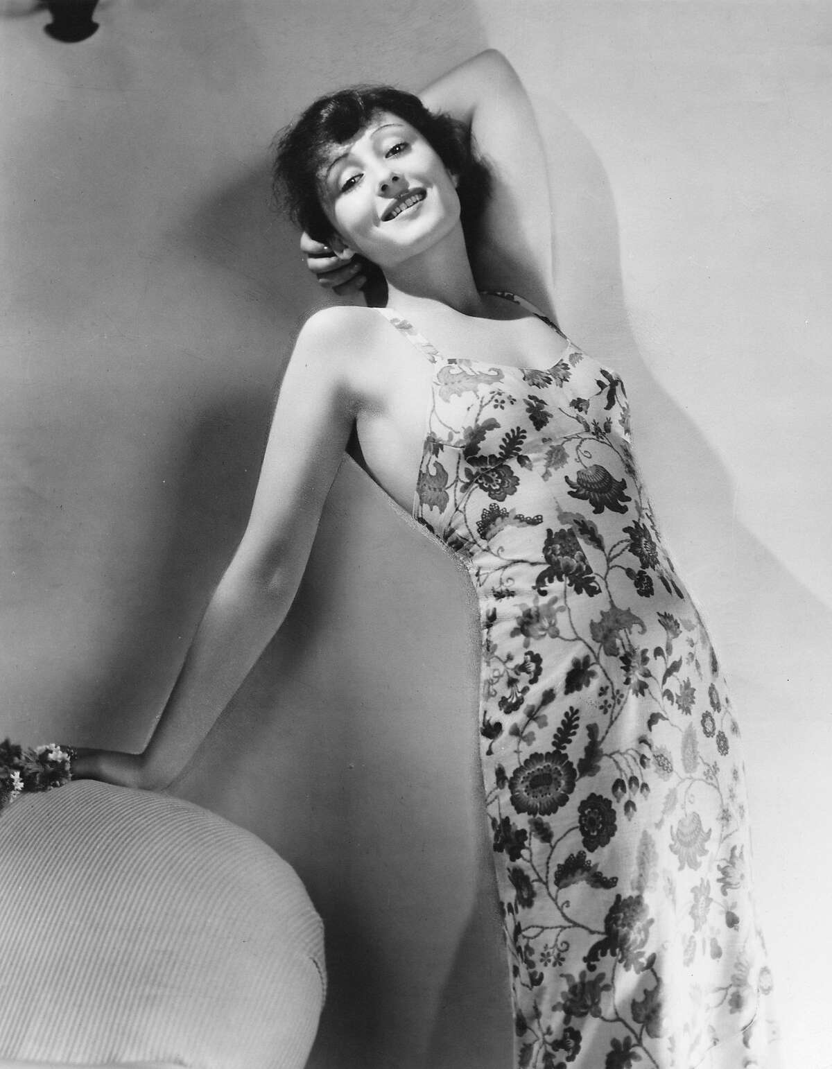 Actress Luise Rainer had died at the age of 104 on December 30, 2014. German actress Luise Rainer wearing a floral print summer dress, circa 1937. Her latest movie is 'The Good Earth'. (Photo by George Hurrell/MGM/Margaret Chute/Getty Images)