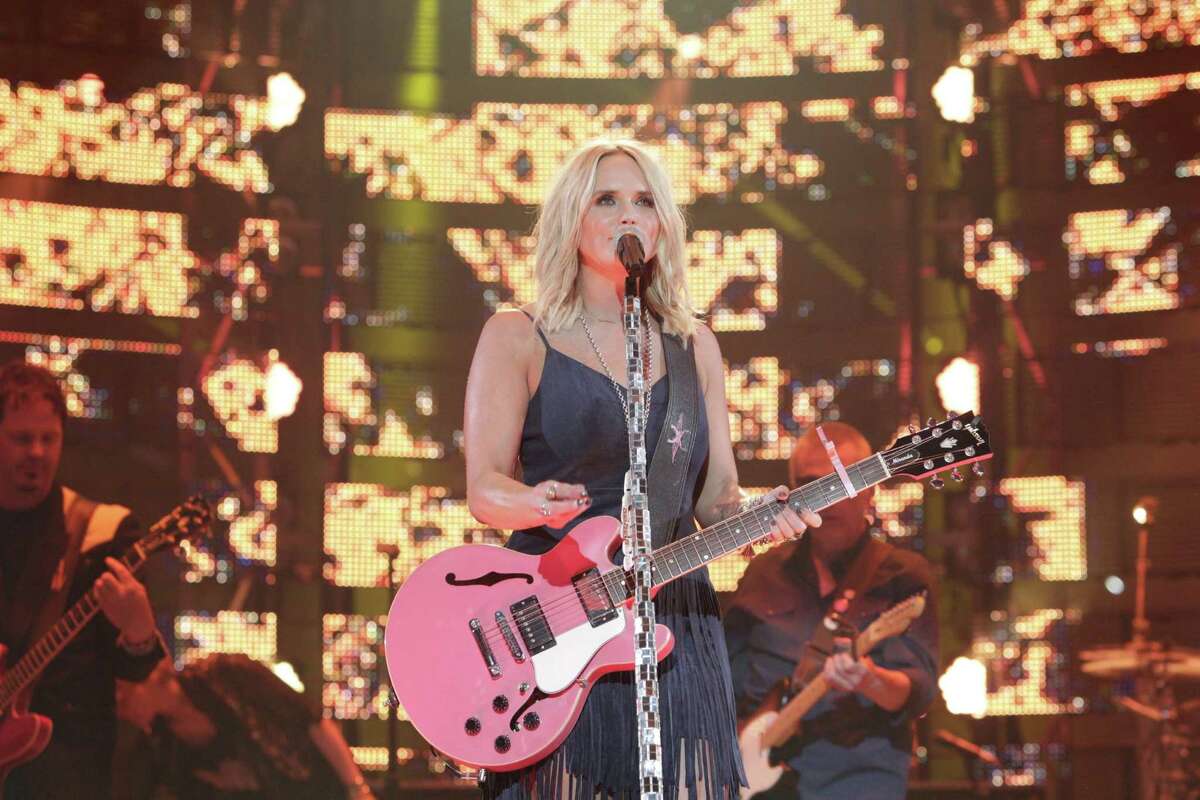 Miranda Lambert shows why she's a superstar