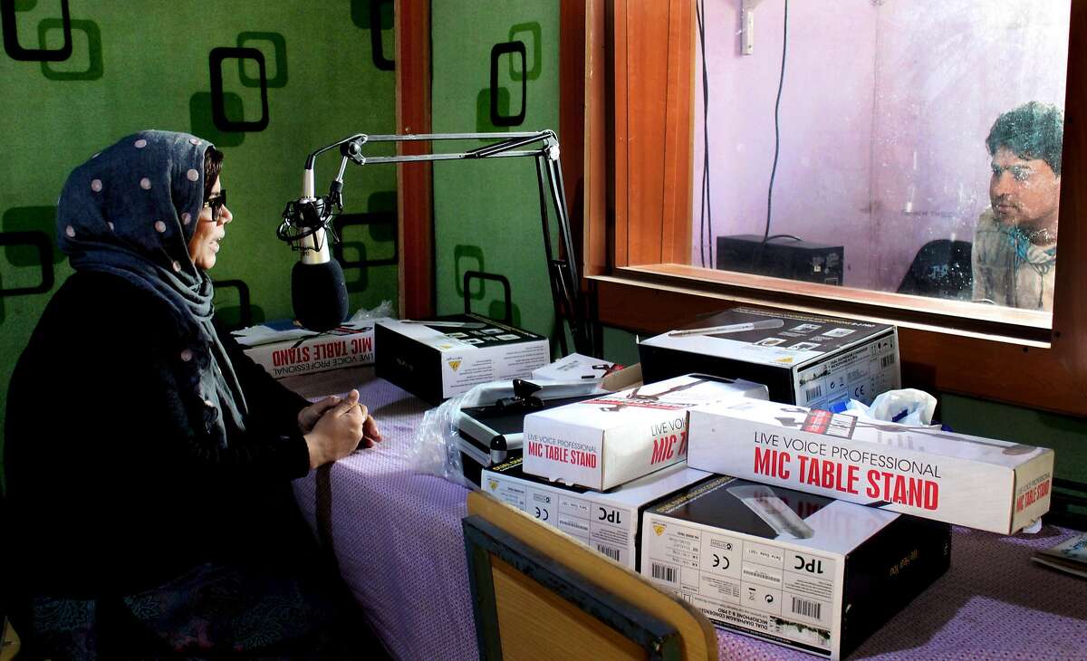 Afghan women's radio returns after Taliban attack