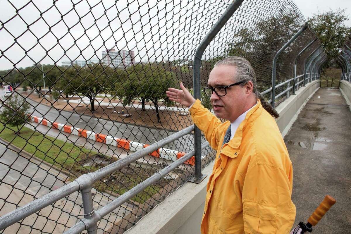 Lonnie Hoogeboom, of the Downtown Redevelopment Authority, shows the construction underway along Allen Parkway on Monday, Feb. 22, 2016, in Houston.