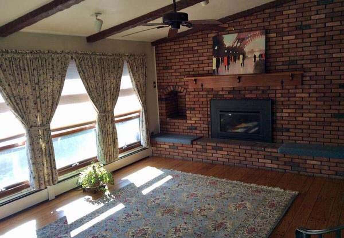 4 homes for sale for 250K or less