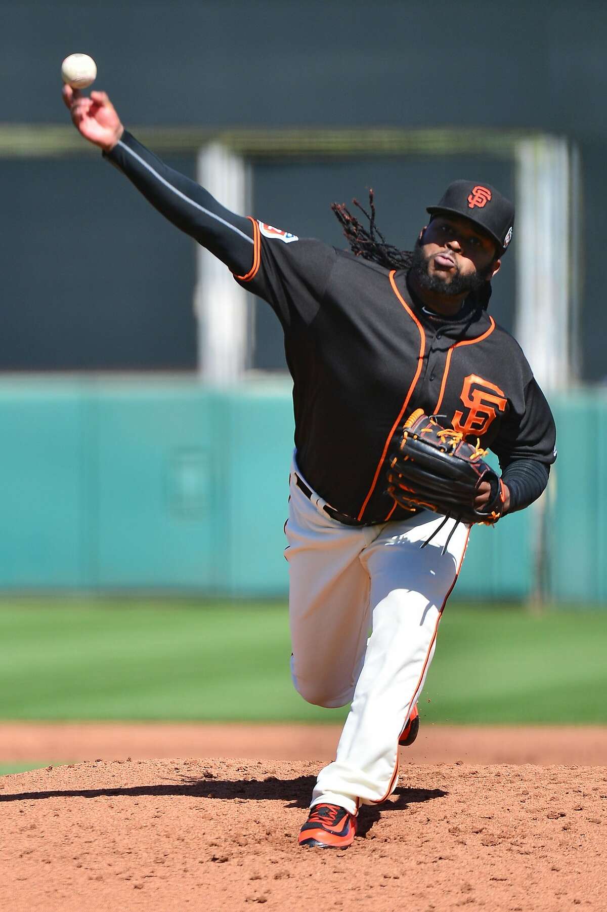 SAN FRANCISCO, CA - JUNE 24: San Francisco Giants starting pitcher Johnny  Cueto (47) pitches in the third inning during the game between the New York  Mets and the San Francisco Giants