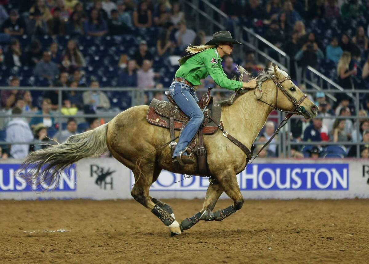 Richie Champion moves on in his home town rodeo