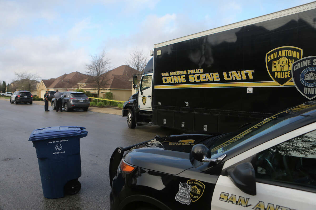 San Antonio police investigate Friday March 11, 2016 at the scene of a double shooting in the Rogers Ranch neighborhood on the 3600 block of Ivory Creek. Sergeant Justin Good said police were notified about 7:30 a.m. of the shooting and said a woman was transported to the hospital in critical condition. The shooting allegedly involved a husband and wife.