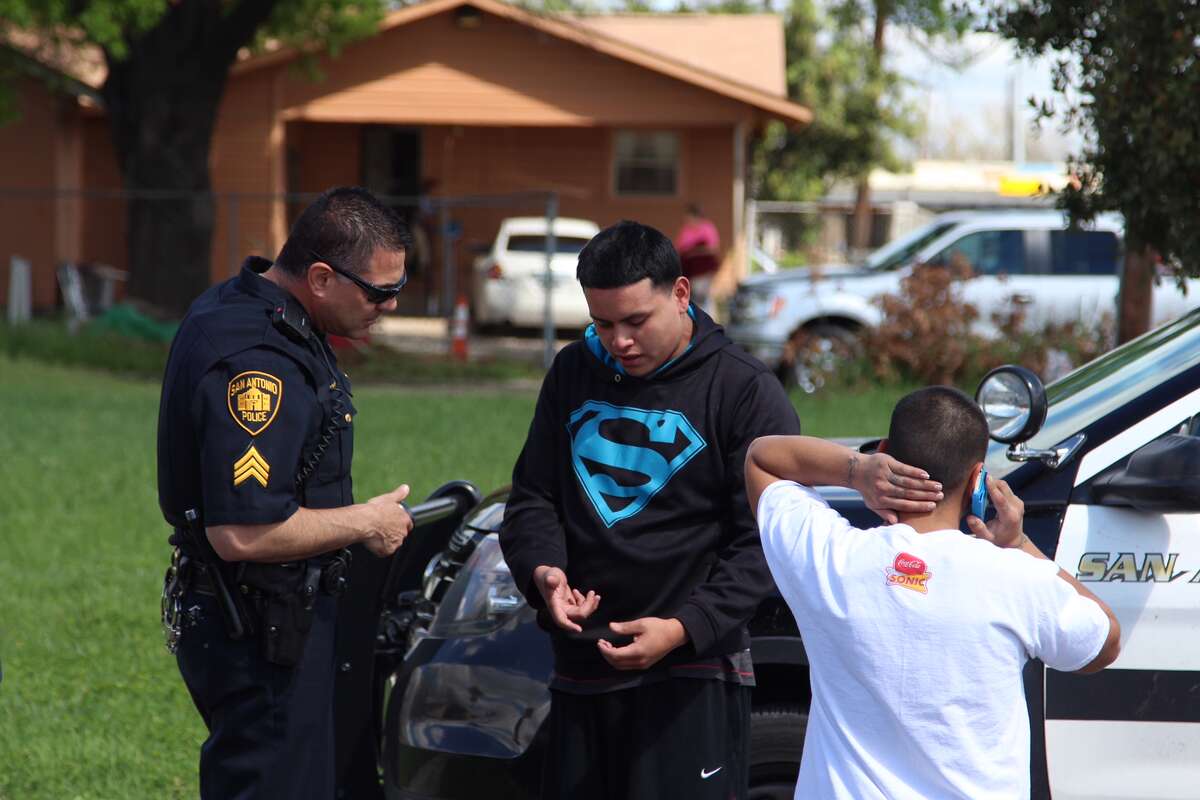 San Antonio Police investigate where a man in his early 20s accidentally shot himself in the leg with a handgun in his vehicle in the 2900 block of Jane Ellen Street on Saturday, March 12, 2016.