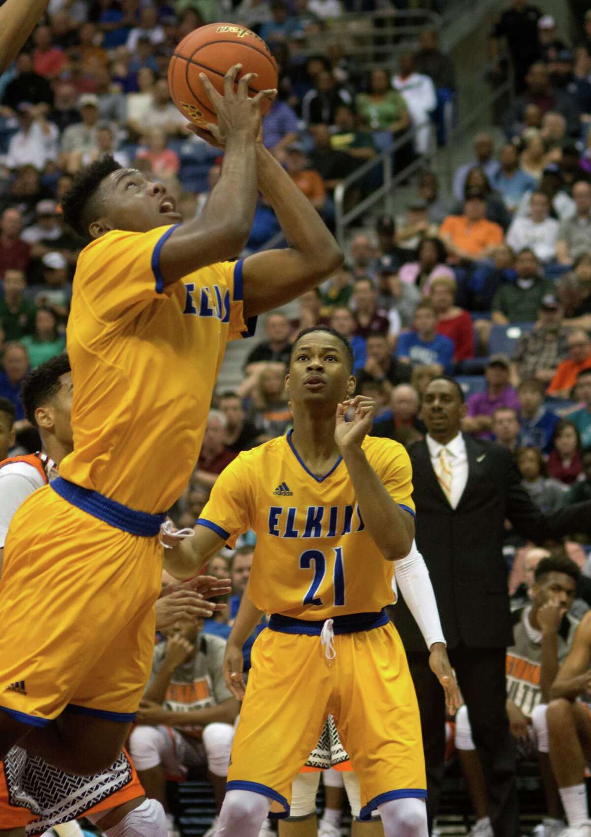 Lancaster 67, Elkins 64