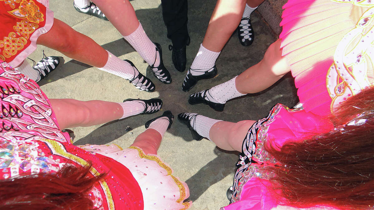 EverGreen tradition Irish dancers kick off St. Patrick’s celebration