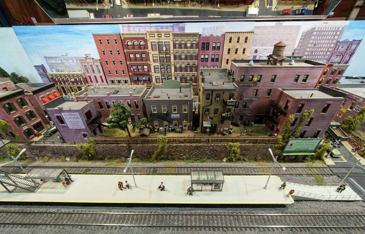 Model railroad enthusiasts gather in Greenwich
