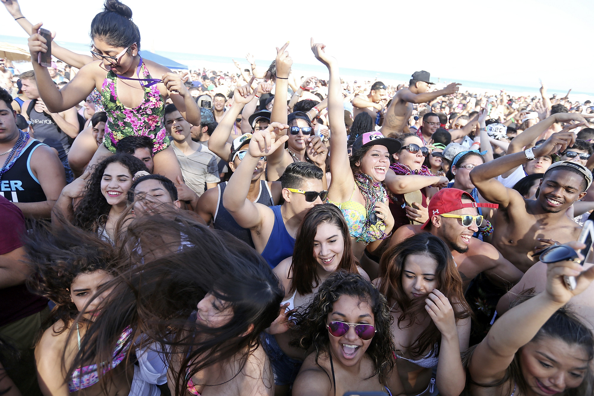 South Padre keeps on drawing Spring Breakers, despite past woes