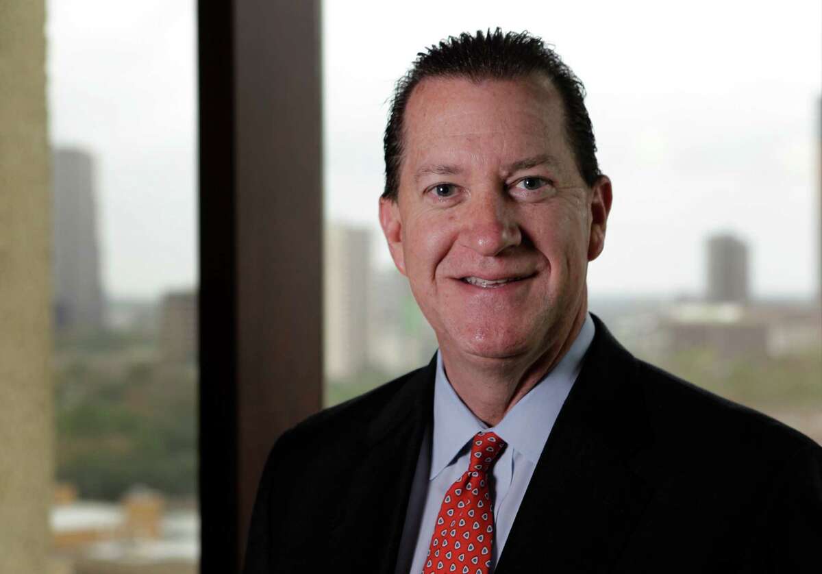 Palmaz Scientific has hired high-profile Houston lawyer Andy Taylor to combat allegations that the bankrupt medical-device company has defrauded investors.