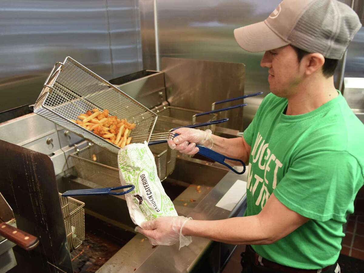 Food Network names best deli in Connecticut