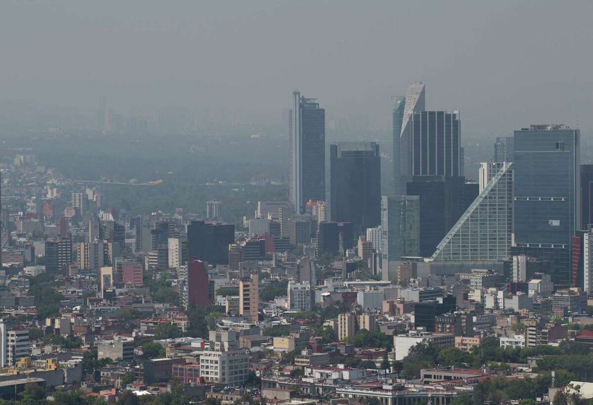 mexico-city-under-first-air-pollution-alert-in-eleven-years