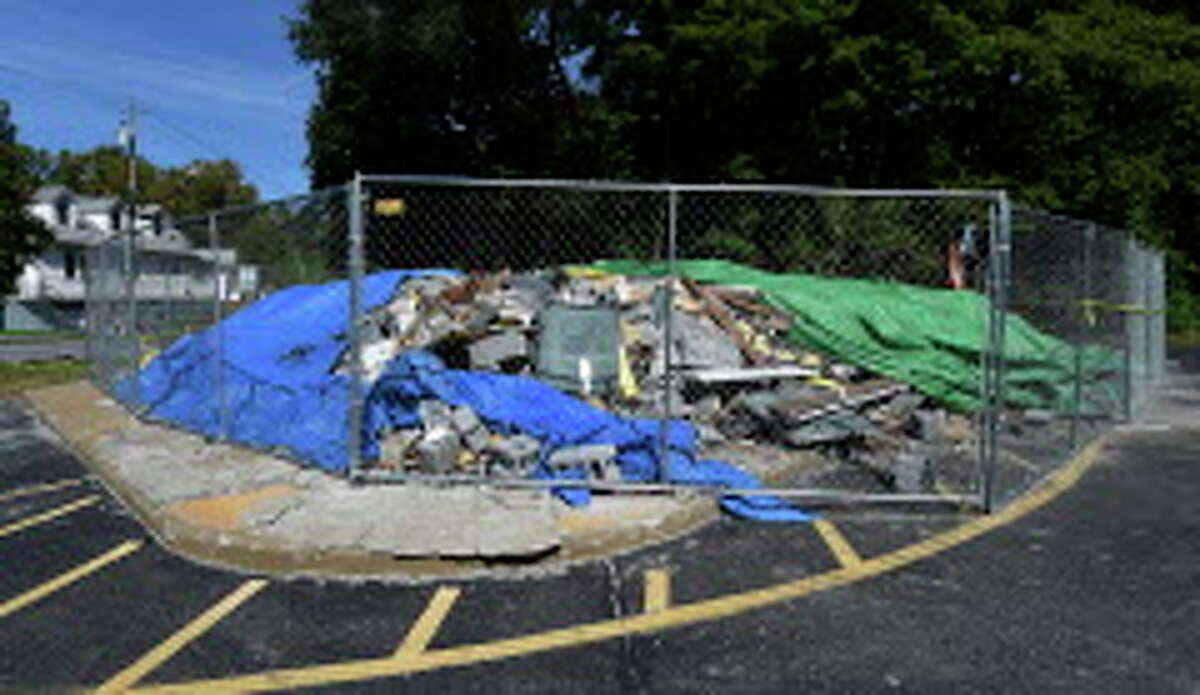 Postcrash, Tint King plans move along