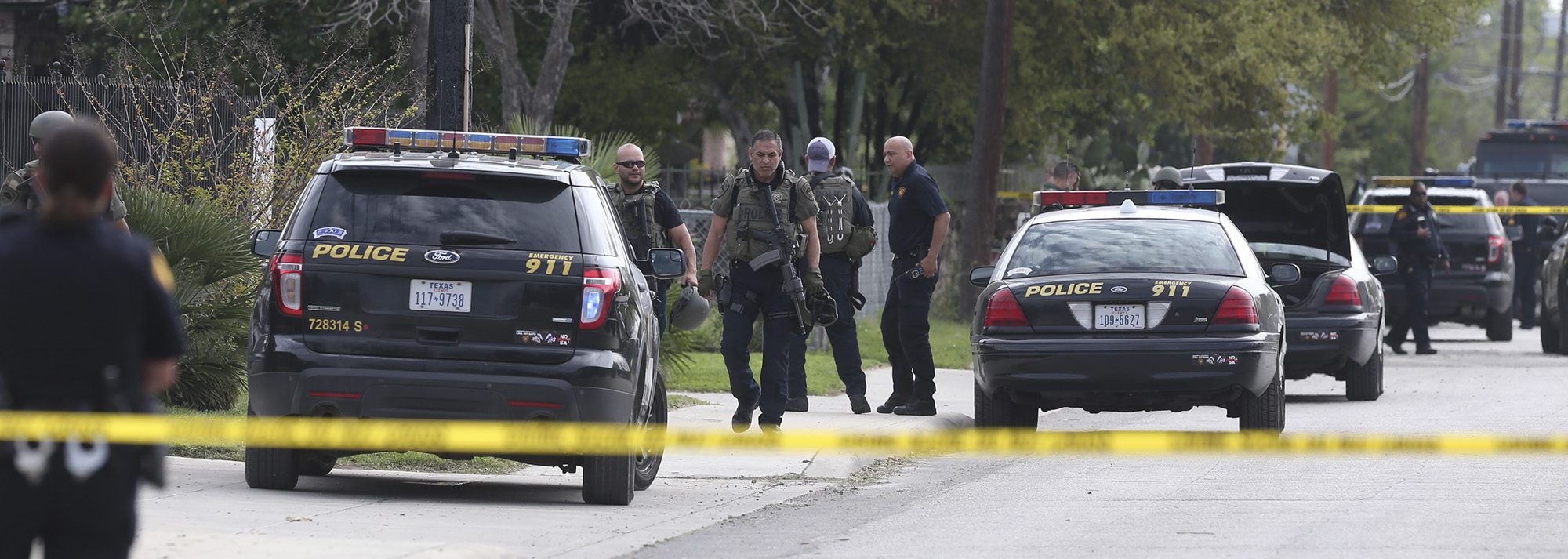 Armed man killed by SWAT officers after South Side standoff was 33