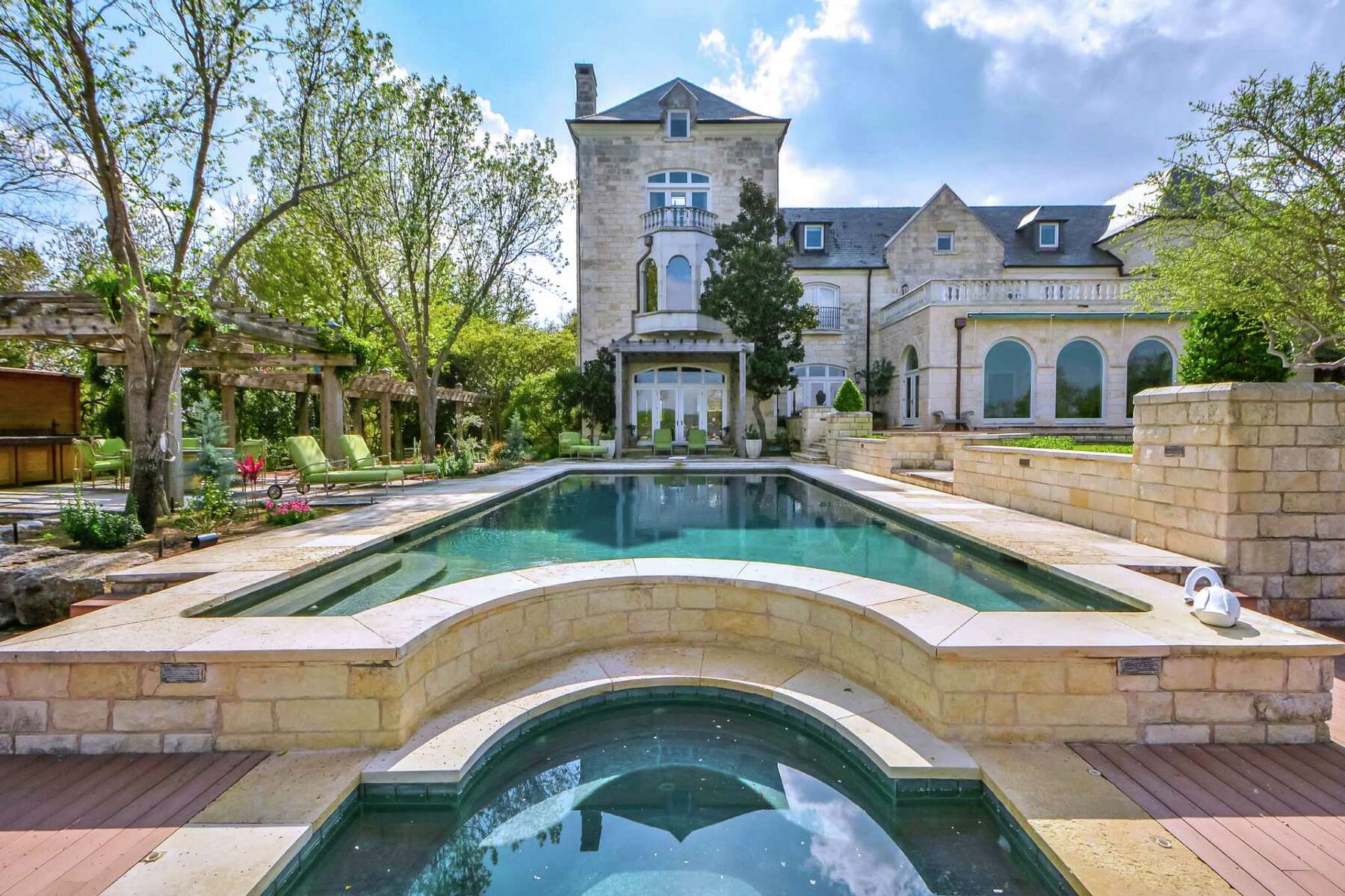 mansion game day austin