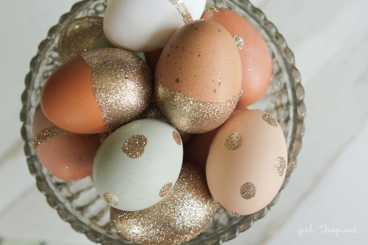 Как сделать красивые яйца. Великденски яйца. Декор "яйцо". Украшение пасхальных яиц. Красивые яйца на Пасху.