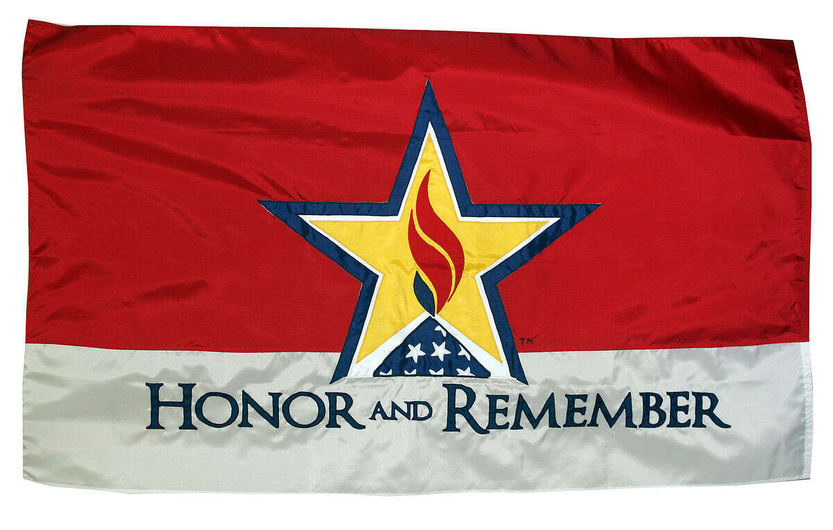 Families to receive 'Honor and Remember' flags