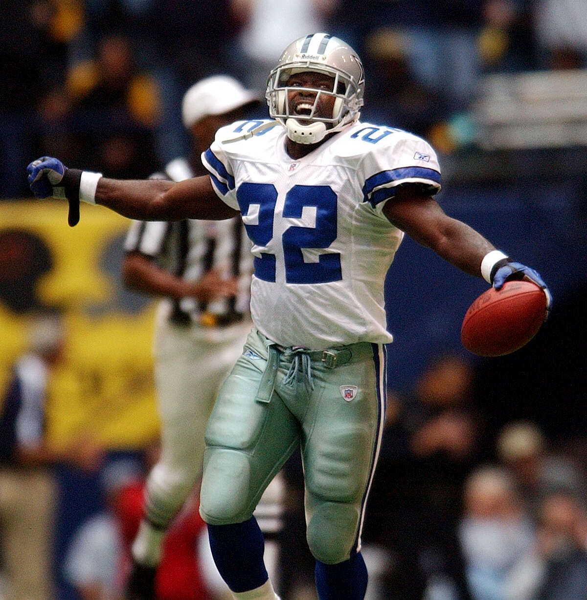 Emmitt Smith, who set a new NFL rushing record in 2002, is among some 350 Palmaz Scientific investors who could lose their investment in the now-bankrupt biotech company.