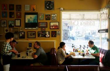 The Plight Of The Disappearing San Francisco Diner Sfchronicle Com
