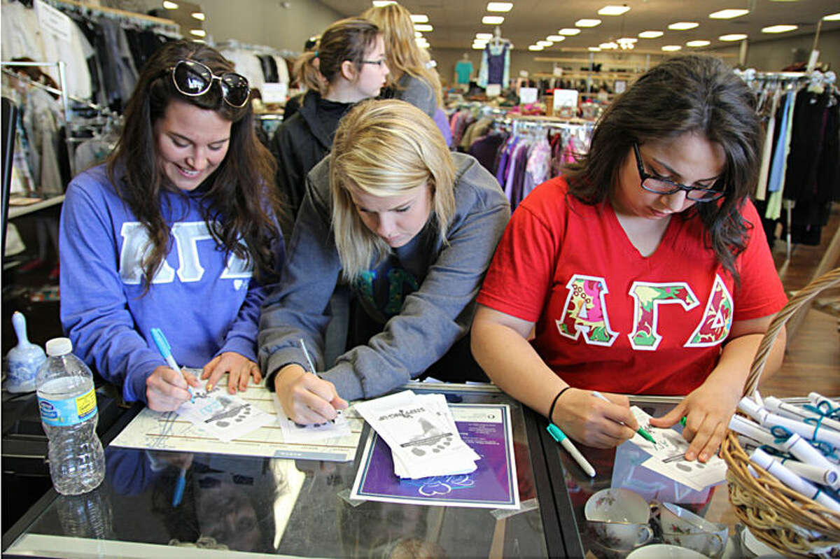 Northwood sororities support Shelterhouse