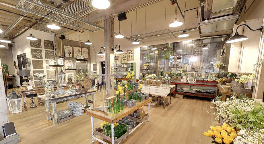 Chip & Joanna Gaines' 'Fixer Upper' Magnolia Market: 11 ...