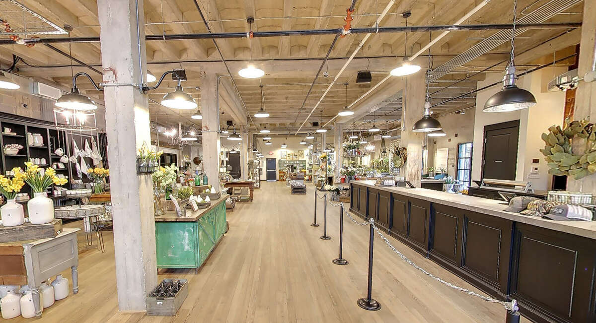 Chip & Joanna Gaines' 'Fixer Upper' Magnolia Market 11 things to know before you visit Waco's silos