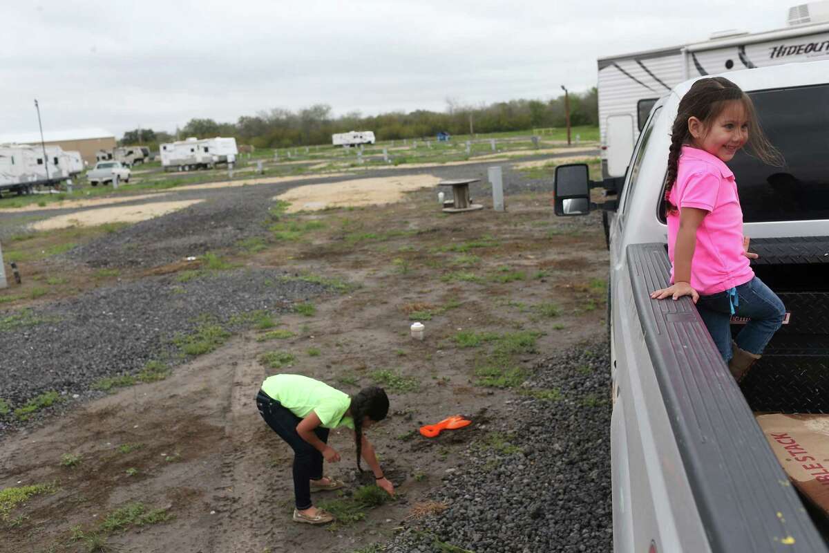 The oil bust hits hard in Eagle Ford communities