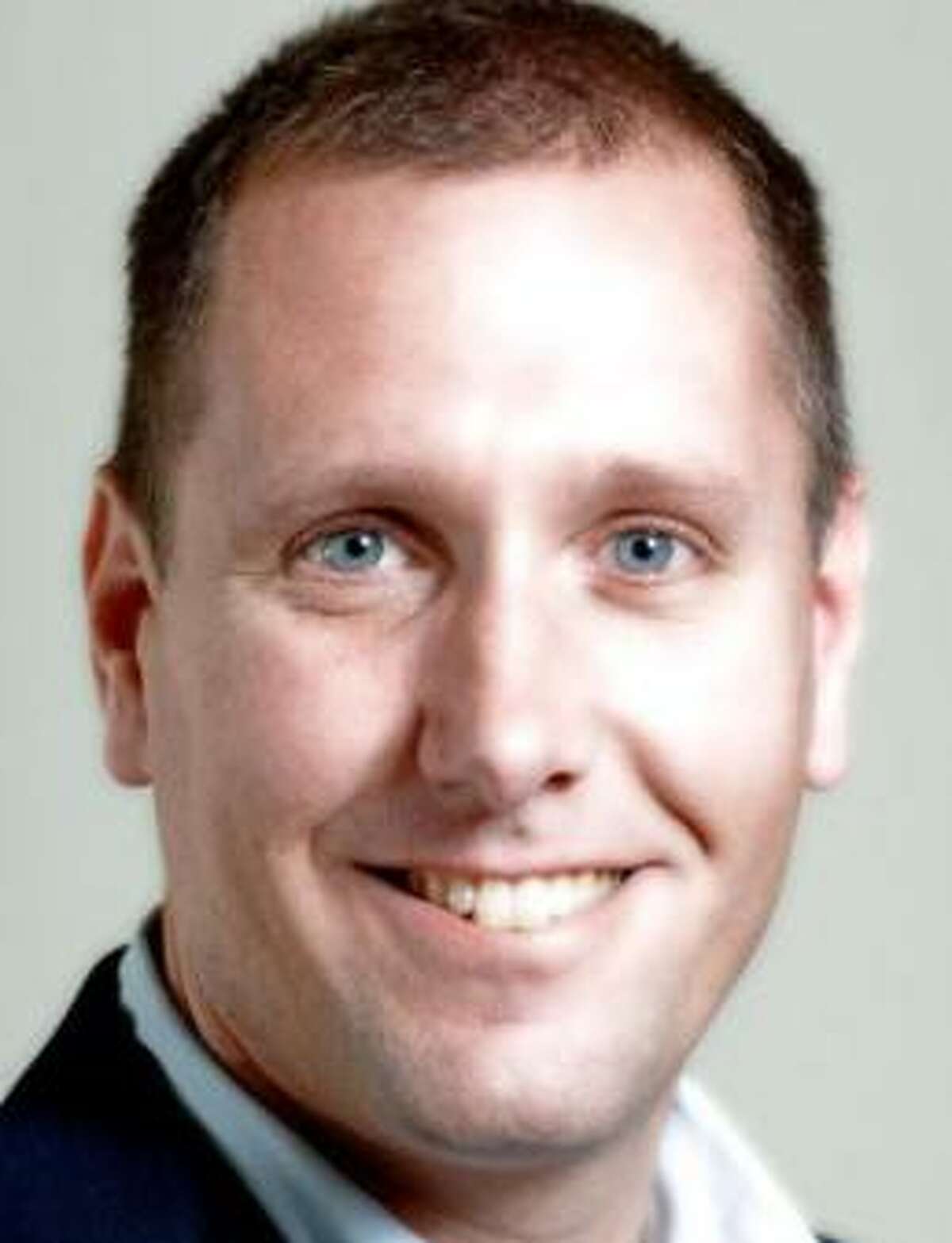 Rackspace execs’ 2015 pay slides with stock, performance