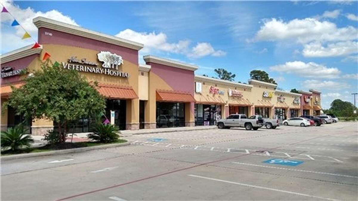 The Spring Crossing Retail Center, a 18,582-square-foot property at 3730 FM 2920 in Spring, has changed hands.