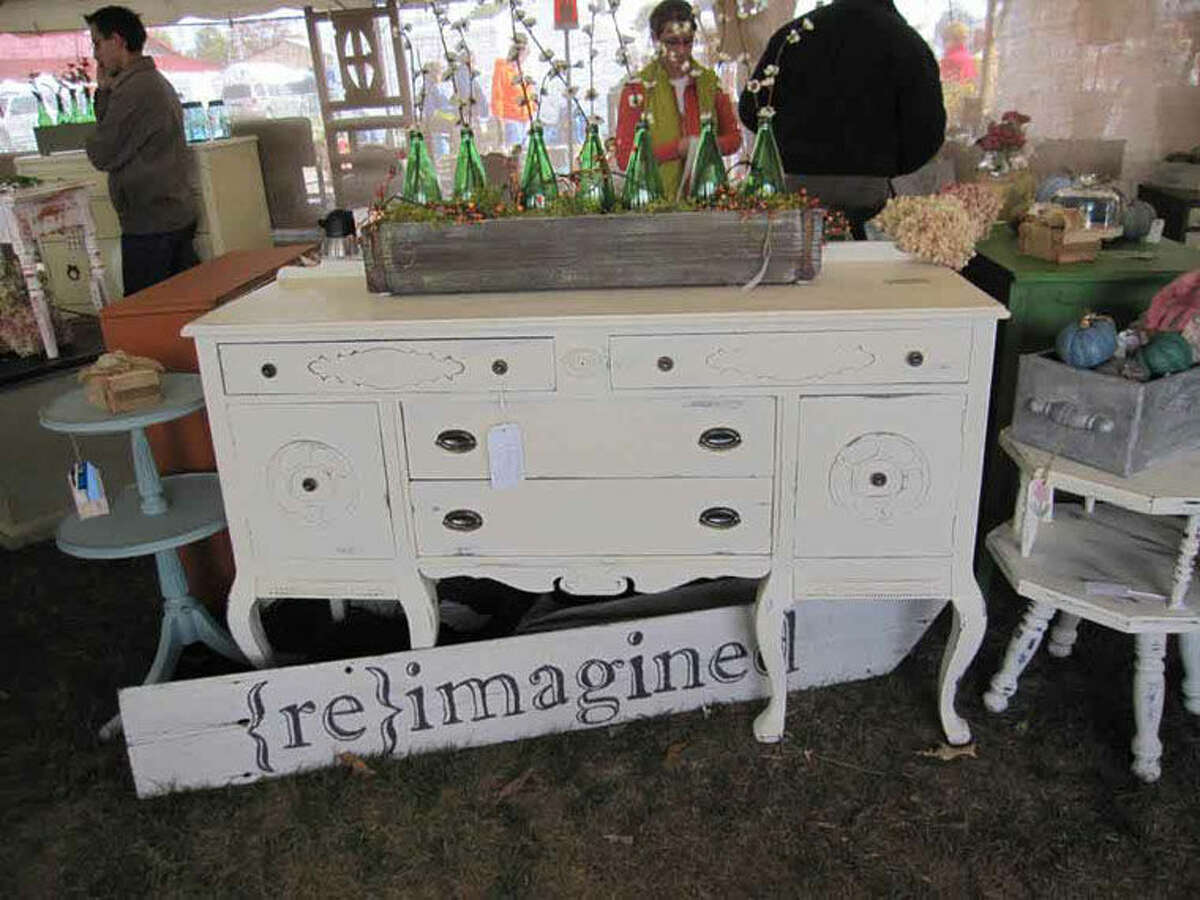 The Michigan Antique Festival will feature the Shabby Experience & Industrial Way section, which will highlight shabby chic decorating trends and provide visitors with do-it-yourself ideas.