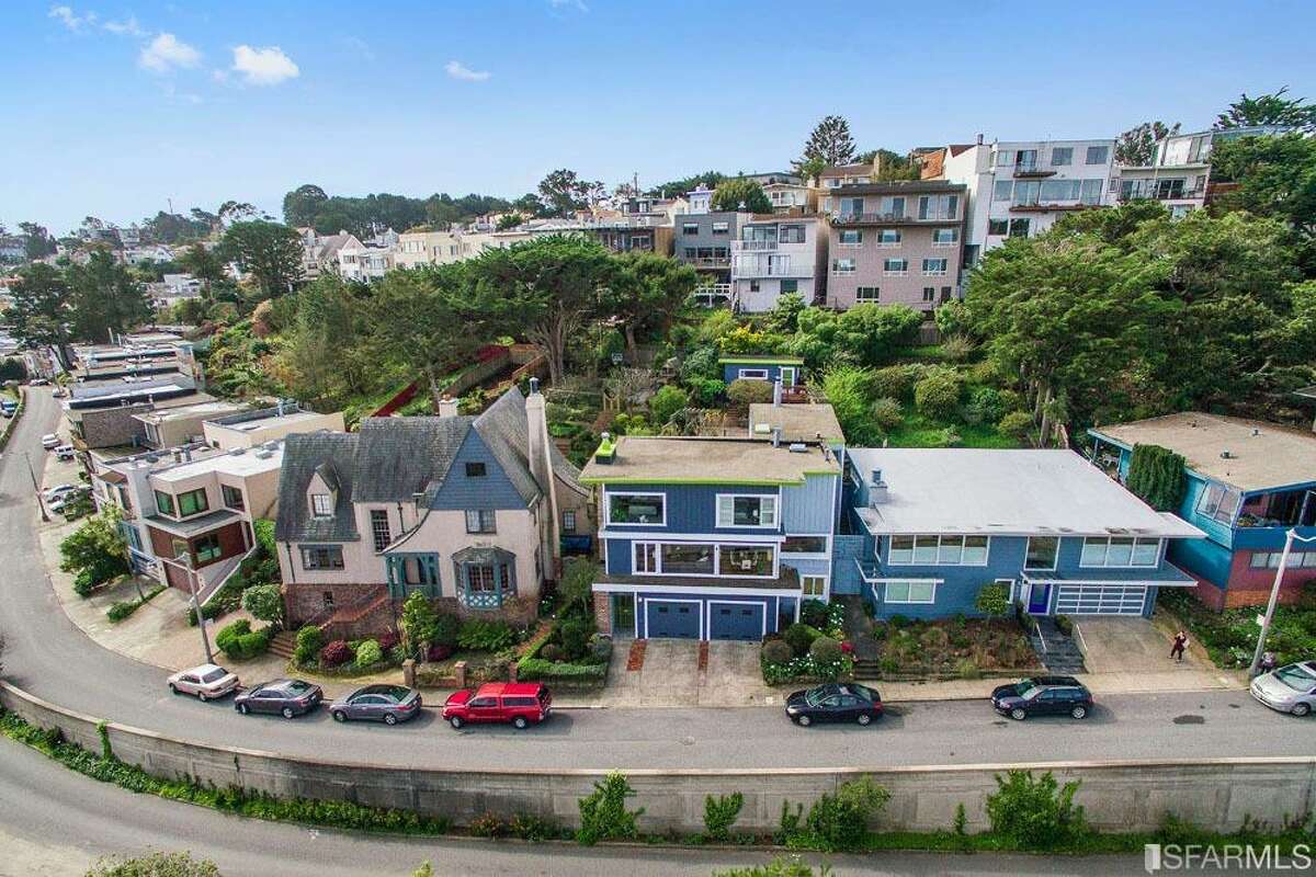 Golden Gate Heights, San Francisco Median Sale Price: $1,595,500 Average Sale-to-List Ratio: 120.3 percent Percent of Homes That Sold Above List Price: 86.7 percent